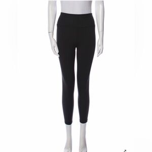 Reformation cropped length leggings